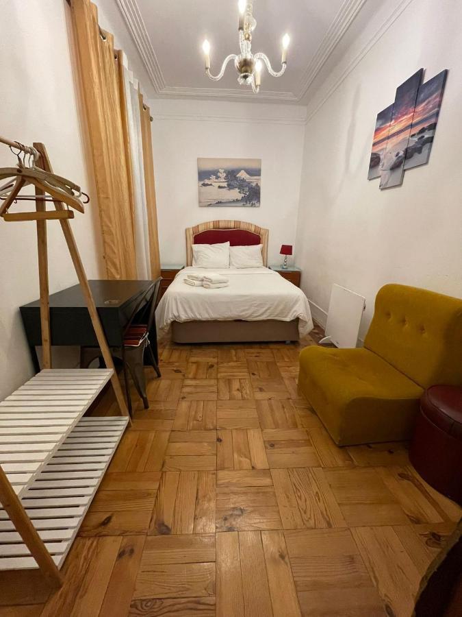 Bordeaux M1 R3 - & Comfortable Double With Private Patio & Shared Bathroom Gasthuis *